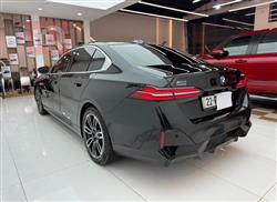 بي ام دبليو الفئة 5